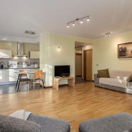 Elite Centre, Free Parking, Ultra-desirable 1 Of 1, Lux View * Рига